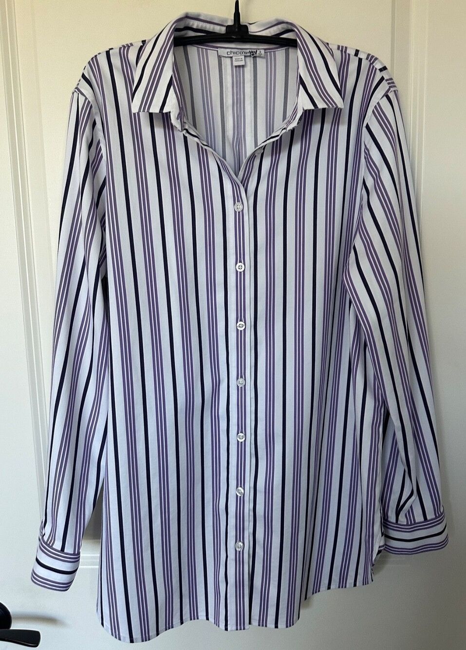 Chico's No-Iron White Tunic w Purple Black Stripes Chico’s 2 (Large / US 12)